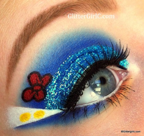Donald Duck makeup look