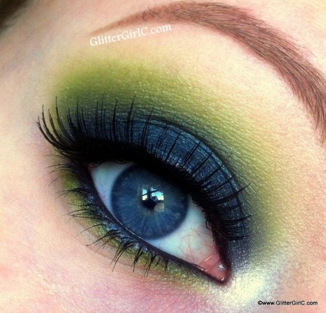 Star Crushed Minerals Green Smokey eye