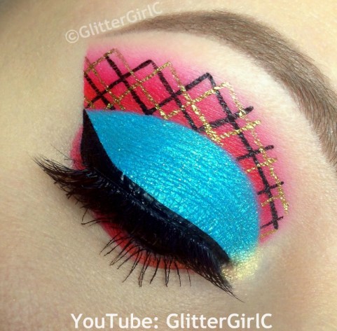 Lorna McNessie makeup