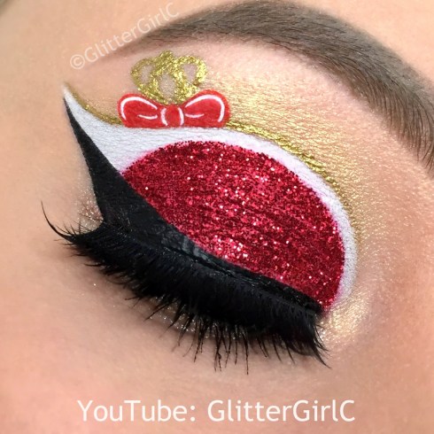 Ever After High Apple White makeup